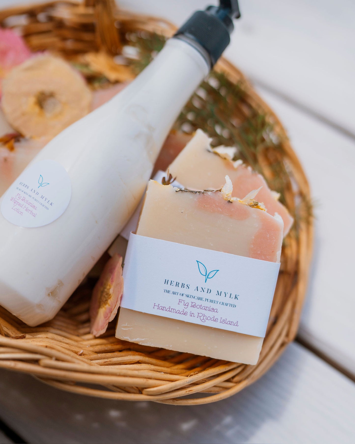 Fig Botanica Botanical Cleansing Bar