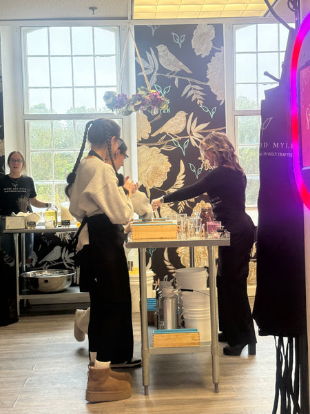 Holiday Skincare Making Workshop Series!