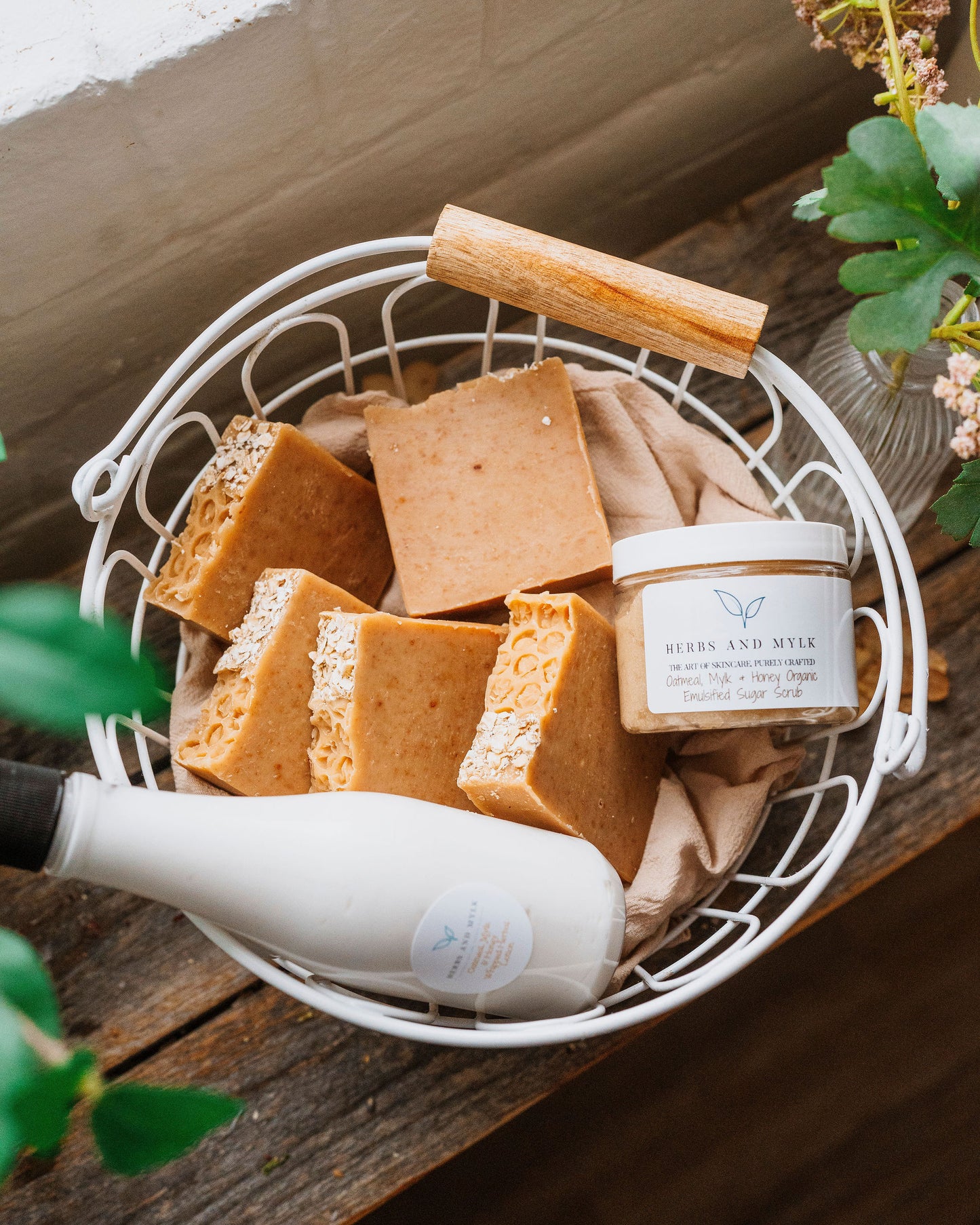 Oatmeal Mylk & Honey Bar Soap