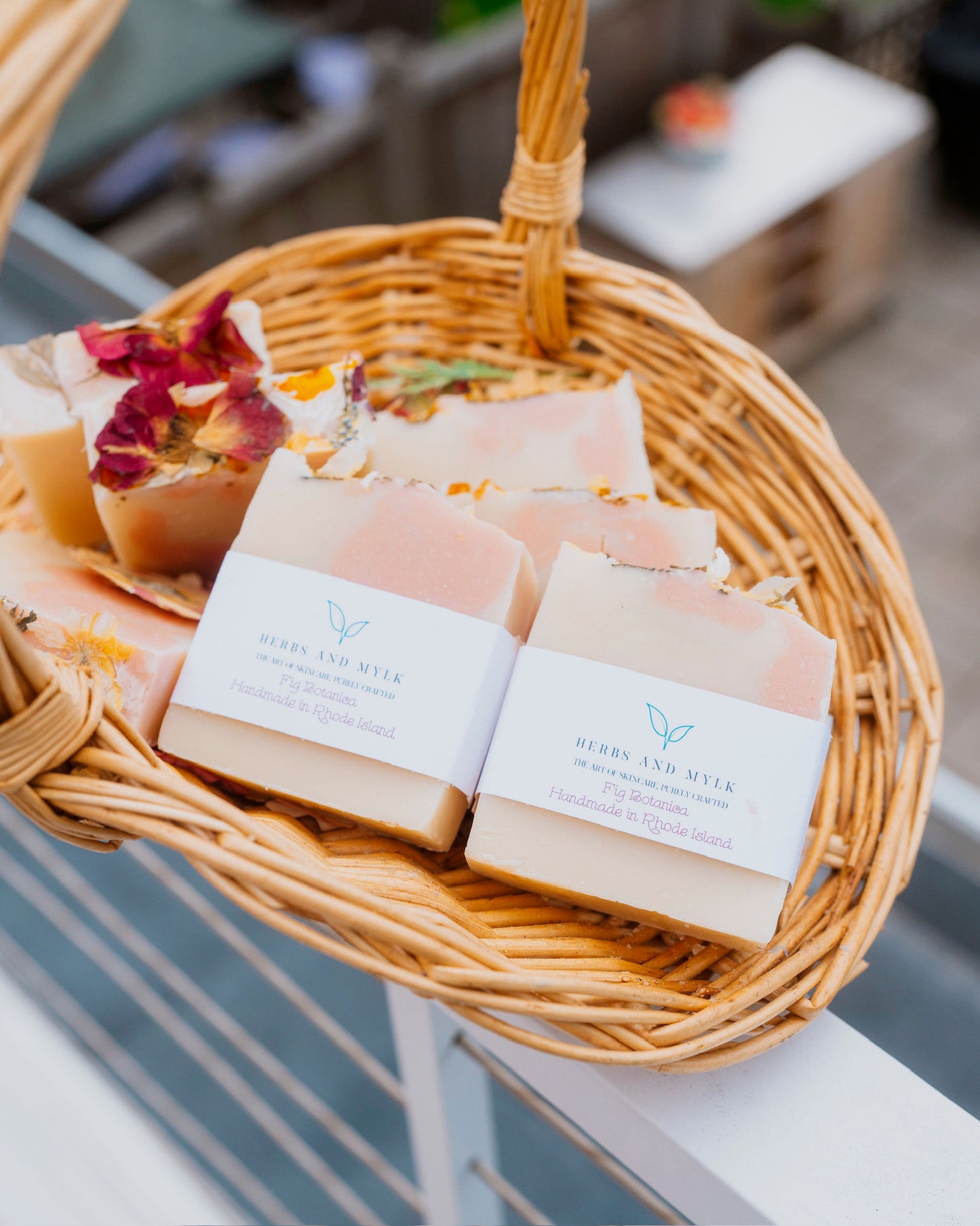 Fig Botanica Botanical Cleansing Bar