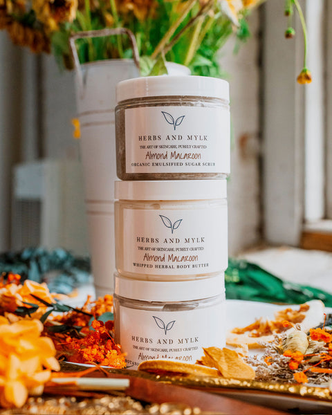 Almond Macaroon Skincare Set