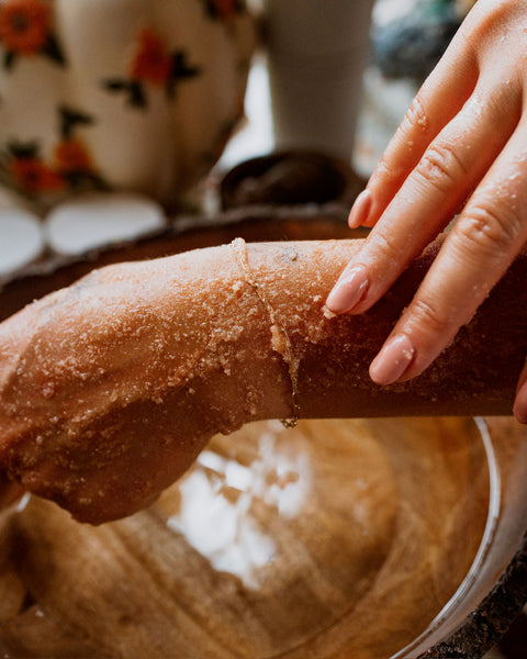 Harvest Moon Organic Emulsified Sugar Scrub