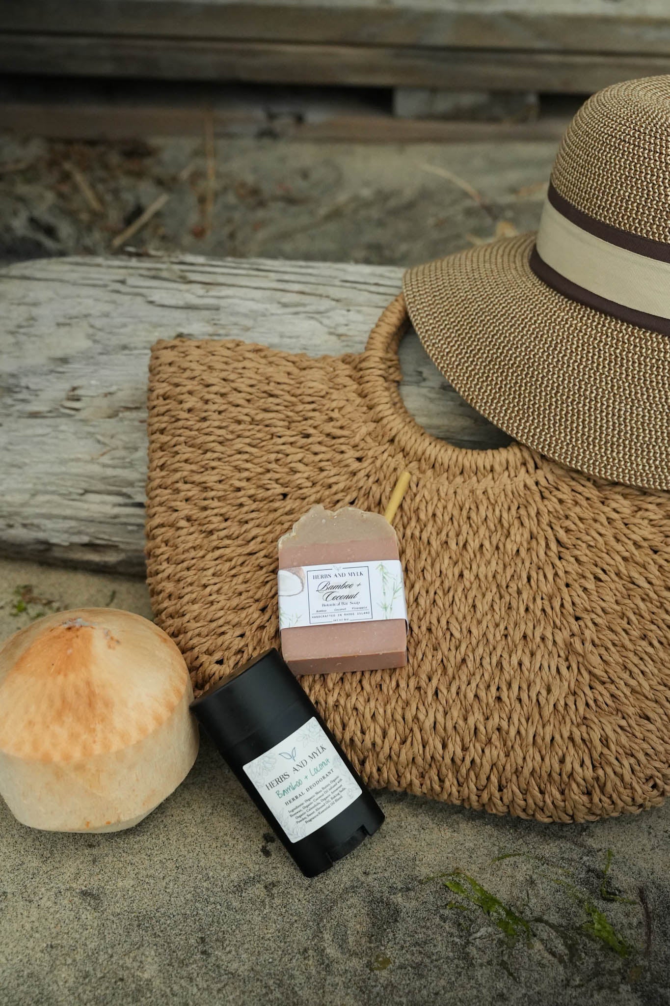 Bamboo & Coconut Botanical Cleansing Bar